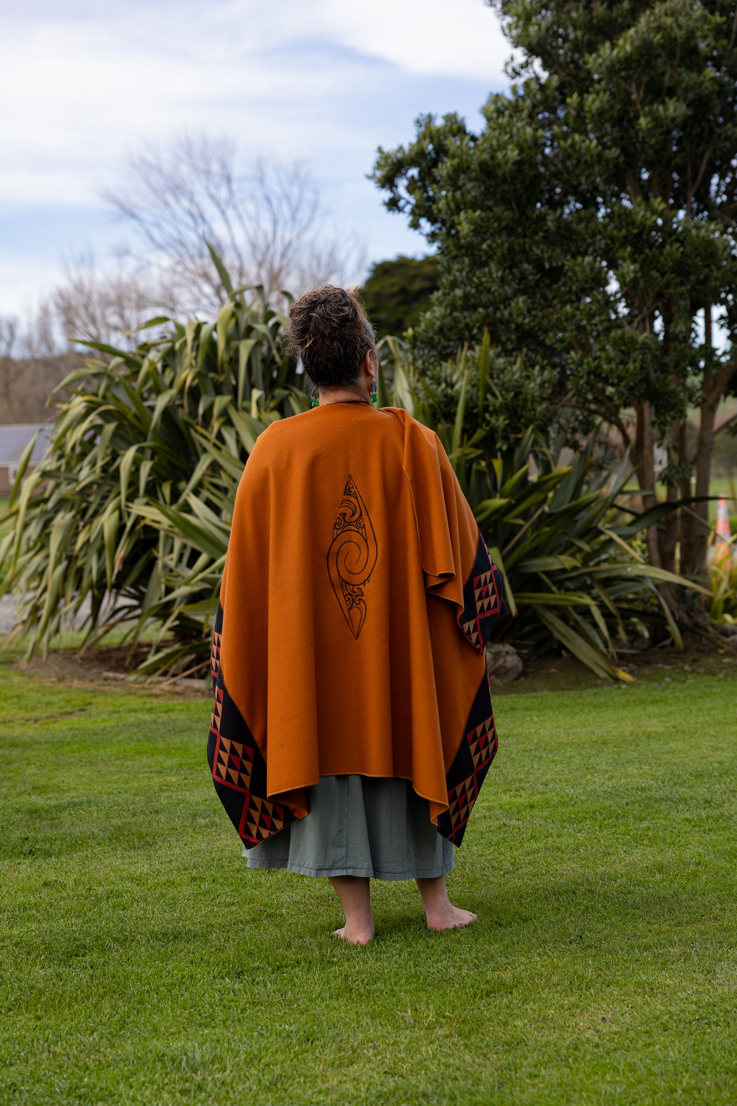Karanga Kloak - Brown